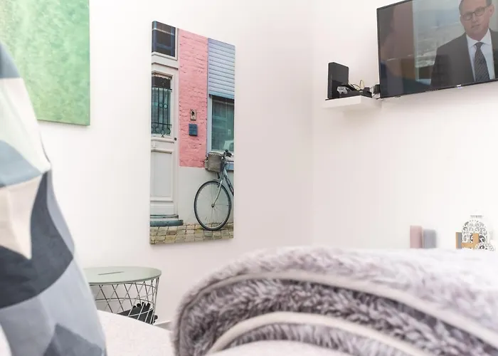 Tomás Apartman *
