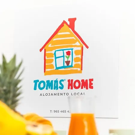 Tomas